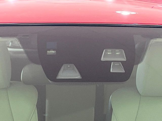 �y�X�}�[�g�u���[�L�T�|�[�g�z���s���ɑO���̎ԗ�����F�����A�Փ˂������Ȏ��͌x��ƃu���[�L�ŏՓˉ���Ɣ�Q�y�����A�V�X�g�B�����S�Ƀh���C�u�����y���݂��������܂��B