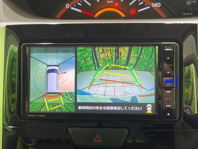 �y�p�m���}���j�^�[�z��p�̃J�����ɂ��A�ォ�猩���낵���悤�Ȏ��_��360�x�N���}�̎��͂��m�F���邱�Ƃ��ł��܂������p�������m�F���₷���A�����ꏊ�ł̐؂�Ԃ��⒓�Ԃ��X���[�Y�ɍs���܂��B