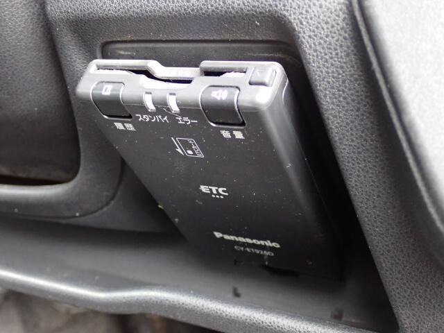 ETC�������Ă���܂��B�L�����H�̗������Œ�Ԃ��鎖�Ȃ��X���[�Y�ɒʉ߂ł��܂��B