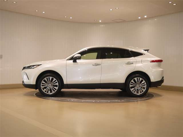 ハリアー2.5 ハイブリッド E-Four Z 4WD