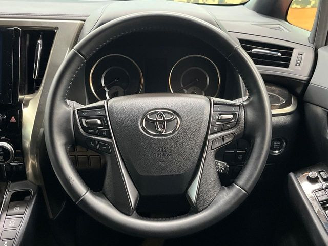 �y�����v�����X�e�A�����O�z�㎿�Ȋv���g�p���邱�ƂŁA��ɂ����������݂ƂĂ��^�]���₷���n���h���ł���