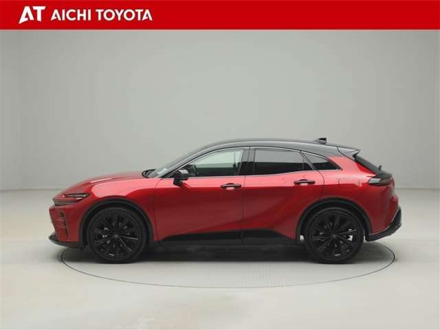 クラウンスポーツ2.5 Z E-Four 4WD