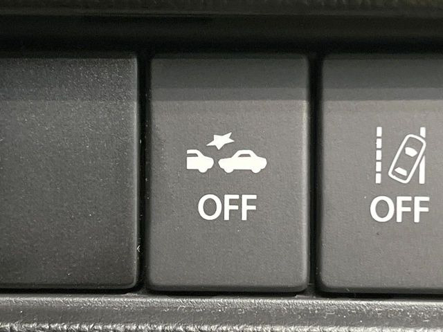 �y�X�Y�L �Z�[�t�e�B�T�|�[�g�z���s���ɑO���̎ԗ�����F�����A�Փ˂������Ȏ��͌x��ƃu���[�L�ŏՓˉ���Ɣ�Q�y�����A�V�X�g�B�����S�Ƀh���C�u�����y���݂��������܂��B