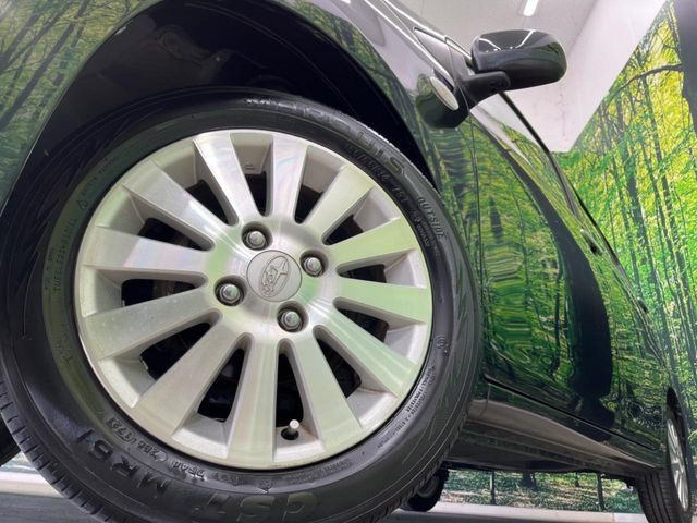 �y����14�C���`�A���~�z�C�[���z�O�ςɃ}�b�`���������A���~�z�C�[���𑕒����Ă���܂��B�e��ЊO�A���~�z�C�[����A�X�^�b�h���X�^�C�����戵�����Ă���܂��B���񂲑��k����������