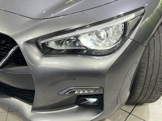 �yLED�w�b�h���C�g�z���V����ԑ��s�����ǍD�Ȏ��E���m�ۂ����S���ĉ^�]�ł��鍂�P�xLED�w�b�h���C�g�𑕔�!�_�����x�������A����d�͂��}�����Ă��܂��B