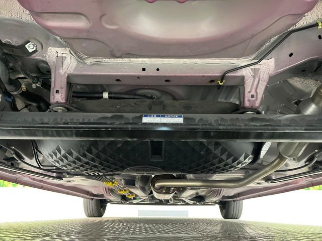 ��D�]�𒸂��Ă���܂��{�f�B�̒e�X�v���b�V���R�[�g���D�]��t���B�ʏ�̃K���X�R�[�g�ƈقȂ�A�ϋv�N��6�N�̖��@���K���X�R�[�e�B���O���A�{�f�B���L���C�ȏ�Ԃɕۂ��Ă���܂��B