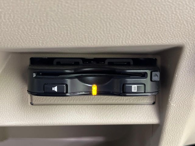 【ETC】高速道路の料金所をストレスなく通過!話題のスポットやサービスエリアに多い「スマートIC」利用時は必須のアイテムです。当店でセットアップを実施、ご納車当日からすぐにご利用いただけます!