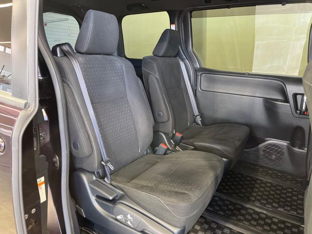 �L�X�Ƃ���2��ڃV�[�g�͋��Z���������A���S�n�����K!�F�B��Ƒ��Ƃ̂��o�����ɂ҂�����ł��B�x�r�[�V�[�g��`���C���h�V�[�g�g�p�������K�ɂ��߂�������������\���ȋ�Ԃ��m�ۂ��Ă��܂��B