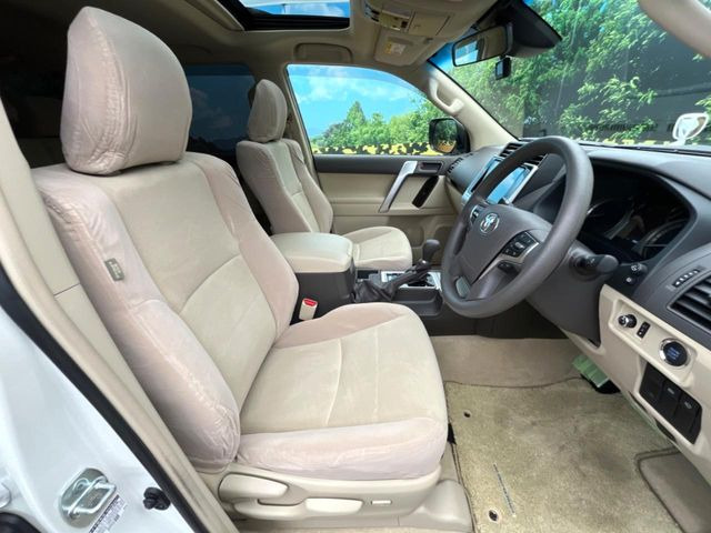 �^�]�ȃV�[�g���͎g�p�������Ȃ��A�ǍD�ȏ�ԂƂȂ��Ă��܂��B���J�Ɏg���Ă������Ƃ��悭�킩��܂��ˁB