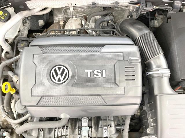 ●当店では、各メーカーの専用診断テスターを導入。国家資格を持つテクニカルスタッフも常駐しておりますので、万が一の際にも安心してご利用いただけます。