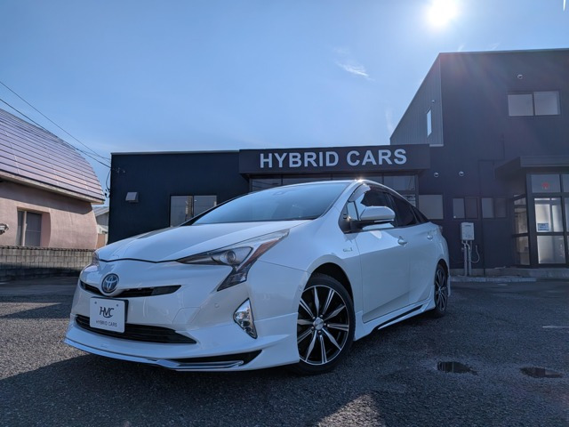 プリウス1.8 A E-Four 4WD