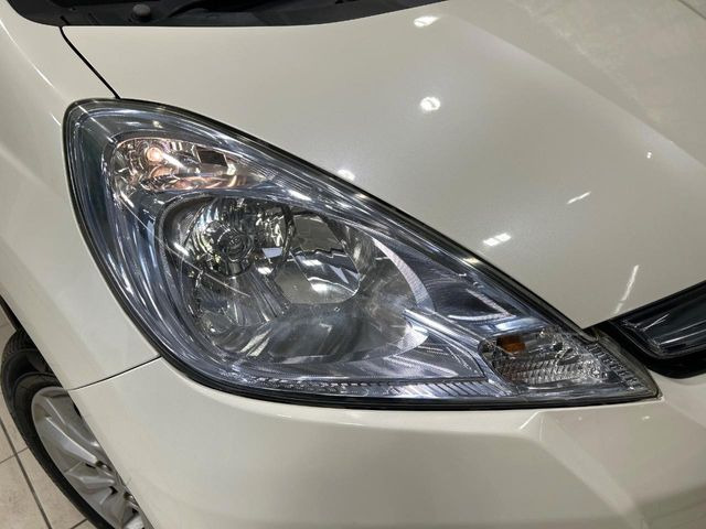 �yHID�w�b�h���C�g�z���ɖ��邭�O�����Ƃ炵�Ă����̂ŁA���V����Ԃ̑��s�������E�ǍD�ň��S���Ă���肢�������܂��B