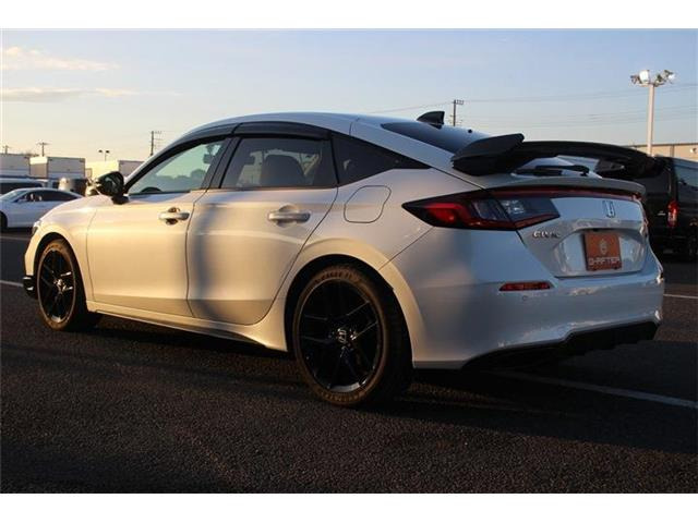 ���Ǝҗl�ւ̔̔��͂��f�肳���Ă��������܂��B �Ԍ������ԗ��̏ꍇ�́A�Ԍ����擾�������x�������z�ŕ\�����Ă���܂��B