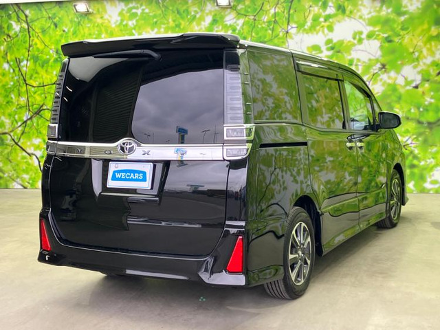 ヴォクシー2.0 ZS 煌