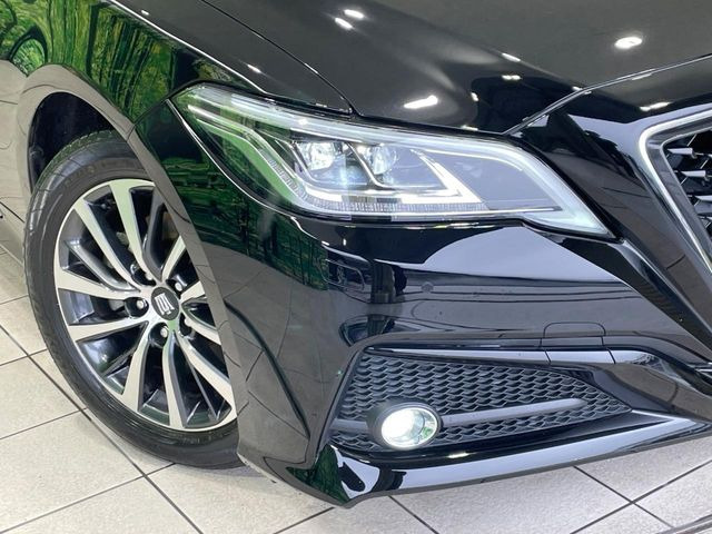 �y�V�[�P���V�����^�[�������v�t��LED�w�b�h���C�g�z�l�C�́w�����E�B���J�[�x�t����LED�w�b�h���C�g�𑕔��􍂋����͂������A�_�����͑��݊������Ղ�ő��Ԃ�����F������₷�����S�ł��B