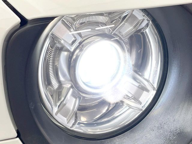 ��HID�w�b�h���C�g:���邭�O�����Ƃ炵�Ă����̂ŁA���V����Ԃ̑��s�������E�ǍD�ň��S���Ă���肢�������܂��B