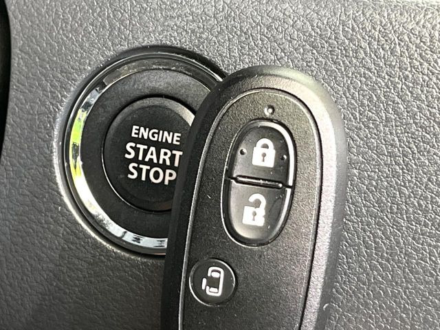 �y�L�[���X�X�^�[�g�V�X�e���z�J�o����|�P�b�g�ɓ��ꂽ�܂܂ł��h�A�̎{���E�������\�ȃX�}�[�g�L�[�𑕔��B�G���W���̃I���E�I�t�����J�M�����o���K�v����������Ƃ��Ă��֗��ł���