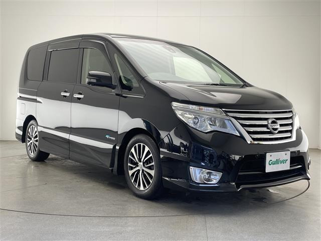 セレナ2.0 ハイウェイスター Vセレクション+Safety II S-HYBRID