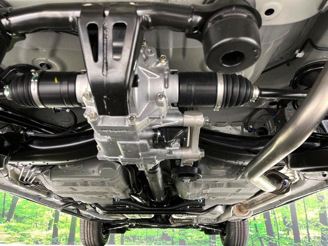 下回りがきれいなうちに、防錆加工の施工がオススメ。降雪地域はもちろん、沿岸部にお住いの方や、趣味でマリン・ウィンタースポーツをされる方にご好評いただいております。