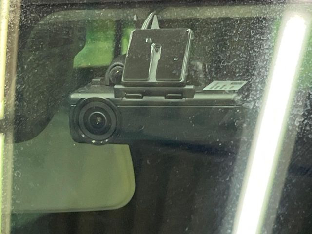 �y�h���C�u���R�[�_�[�z�h���C�u���R�[�_�[����!���s���͂������A������^�]�⎖�̂ɑ��������ہA�f���ŋL�^���A����̃��X�N�ɔ����܂��B���L�^�pSD�J�[�h�͂��q�l�����g�ł��������������K�v������܂��B