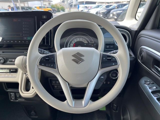�y�X�e�A�����O�X�C�b�`�z�^�]���A�O������ڐ������炷���ƂȂ��A�I�[�f�B�I���̑��삪�\�ȕ֗��@�\!���S&���K�ȃh���C�u�����o���Ă���܂���