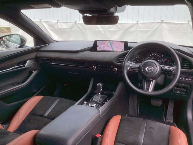 MAZDA3ファストバック2.0 20S レトロスポーツエディション