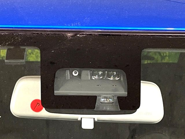 �y�X�Y�L �Z�[�t�e�B�T�|�[�g�z���s���ɑO���̎ԗ�����F�����A�Փ˂������Ȏ��͌x��ƃu���[�L�ŏՓˉ���Ɣ�Q�y�����A�V�X�g�B�����S�Ƀh���C�u�����y���݂��������܂��B