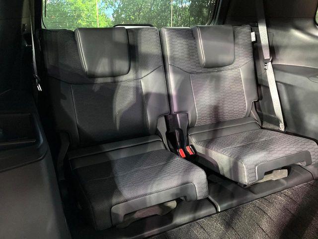 3��ڃV�[�g�͂�������ԗǍD����l�ł��������ƍ����Ē����܂��̂ŁA��l���ł̂��o���������N���N�ł��􂲉Ƒ��ŁA�C�̒m�ꂽ���ԂŁA�h���C�u�ɍs���̂��y���݂ł��ˁ�