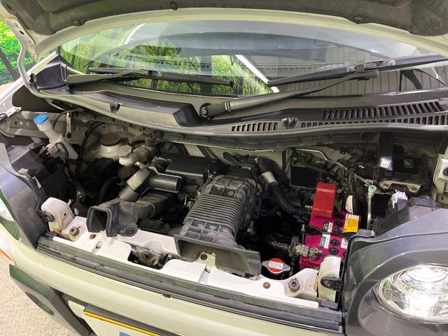 安心の最長10年・走行無制限保証(有償)をご用意。保証内容も充実はもちろん、無料点検&オイル交換や、年中無休の全国・24時間ロードサービスも付帯されておりますのでご安心下さい。