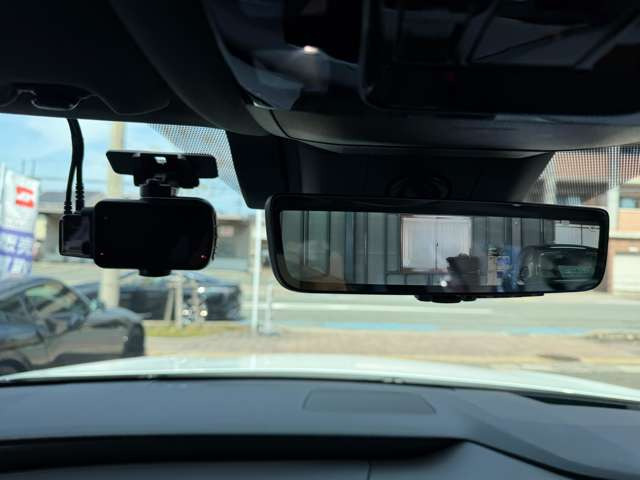 �f�W�^���C���i�[�~���[�E�O��2�J�����h���C�u���R�[�_�[