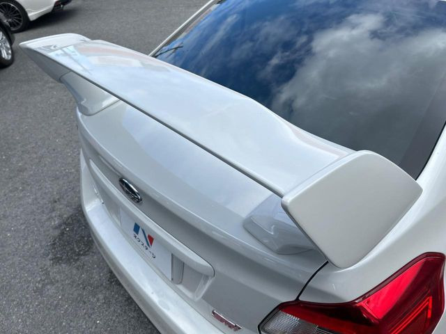 �y��^�����X�|�C���[�z�X�|�[�c�J�[�炵�����O�b�ƈ�������^�����X�|�C���[�𑕒��􍂑����s���̃X�^�r���e�B(���s���萫)����ɖ𗧂��܂��B