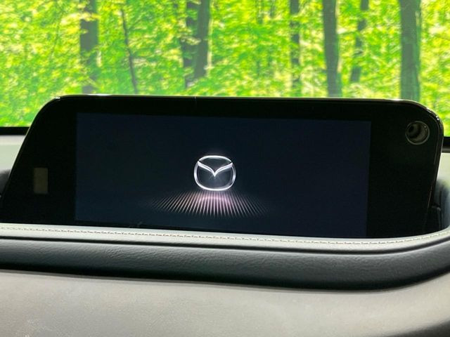 �y8.8�C���`�}�c�_�R�l�N�g�z�ԓ��̕��͋C�Ƀ}�b�`������^�̃f�B�X�v���C�B�X�}�z�ڑ��ł̃i�r�g�p��Bluetooth�Đ����A�l�X�ȋ@�\���y���߂܂��B�����I�ȃ_�C�������삪�\�ŁA�g��������ǍD�ł��B