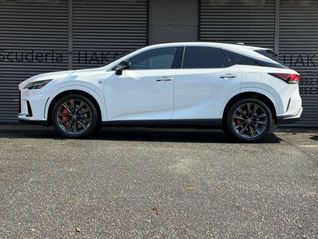 �O��R�[�i�[�Z���T�[�E�t�����g�E�T�C�h�E���A�J�����E360&deg;�J�����B