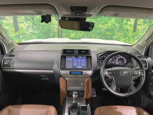 グループ総在庫数約30,000台!!全国の系列店からメーカー・車種問わずご紹介出来るので、あなたにピッタリのお車が見つかるはずです♪まずはお問い合わせ下さい☆