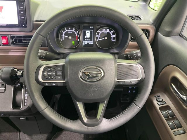 �y�����v�����X�e�A�����O�z�㎿�Ȋv���g�p���邱�ƂŁA��ɂ����������݂ƂĂ��^�]���₷���n���h���ł���