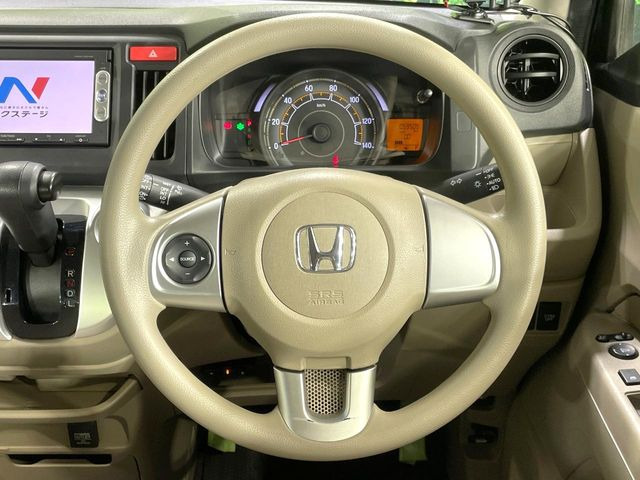 �y�X�e�A�����O�X�C�b�`�z�^�]���A�O������ڐ������炷���ƂȂ��A�I�[�f�B�I���̑��삪�\�ȕ֗��@�\!���S&���K�ȃh���C�u�����o���Ă���܂���