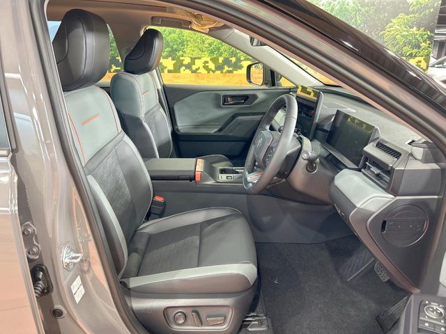 �^�]�ȃV�[�g���͎g�p�������Ȃ��A�ǍD�ȏ�ԂƂȂ��Ă��܂��B���J�Ɏg���Ă������Ƃ��悭�킩��܂��ˁB