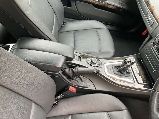 センターコンソール部分も綺麗です!!