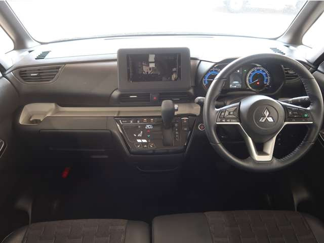 デリカミニG プレミアム 4WD