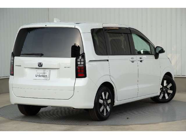 フリード1.5 e:HEV エアー EX