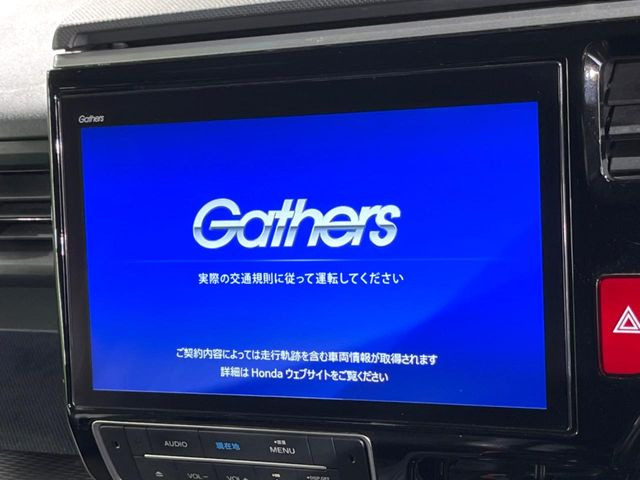 �y�����i�r�z�l�C�̏����i�r�𑕔����Ă���܂��B�i�r�̎g���₷���͂������A�I�[�f�B�I�@�\���[��!�L�����v�◷�s�͂������A�ʋ΂┃�����ȂǕ��i�̃h���C�u���y�����Ȃ�͂���