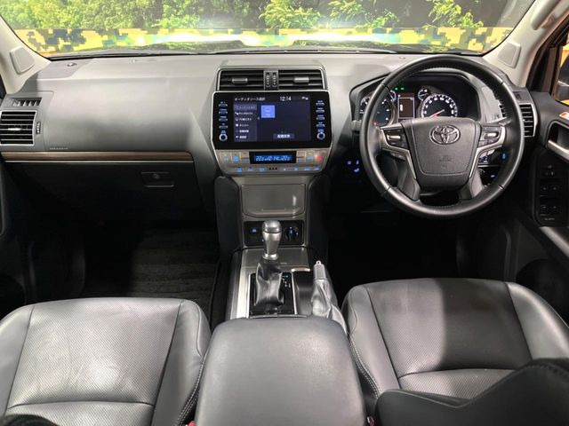 ランドクルーザープラド2.8 TX Lパッケージ マットブラック エディション ディーゼル 4WD