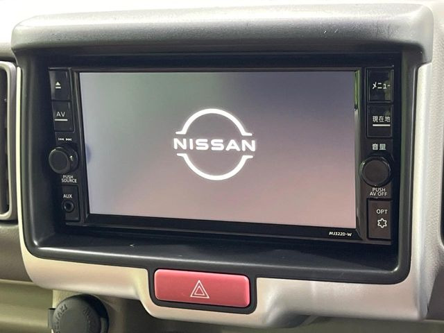 �y�����i�r�z�l�C�̏����i�r�𑕔����Ă���܂��B�i�r�̎g���₷���͂������A�I�[�f�B�I�@�\���[��!�L�����v�◷�s�͂������A�ʋ΂┃�����ȂǕ��i�̃h���C�u���y�����Ȃ�͂���