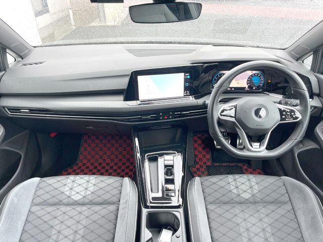 �A���ԃO���[�v���݌ɐ���2,000��!�S���̌n��X���烁�[�J�[�E�Ԏ��킸���Љ�o����̂ŁA���Ȃ��Ƀs�b�^���̂��Ԃ�������͂��ł���܂��͂��₢���킹��������