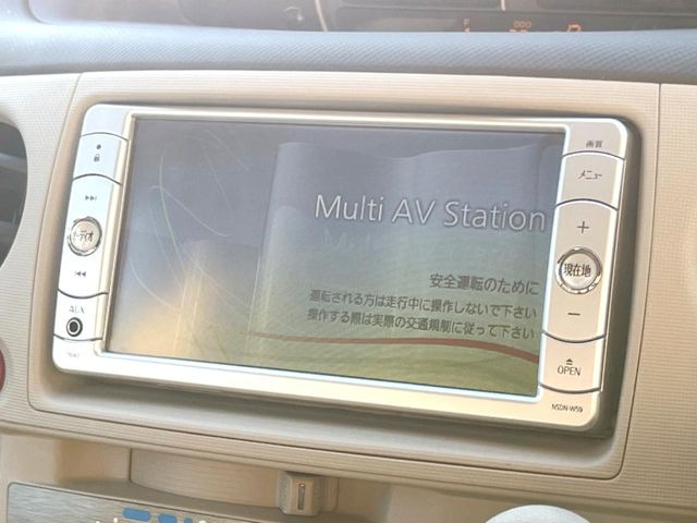 �y�����i�r�z�l�C�̏����i�r�𑕔����Ă���܂��B�i�r�̎g���₷���͂������A�I�[�f�B�I�@�\���[��!�L�����v�◷�s�͂������A�ʋ΂┃�����ȂǕ��i�̃h���C�u���y�����Ȃ�͂���