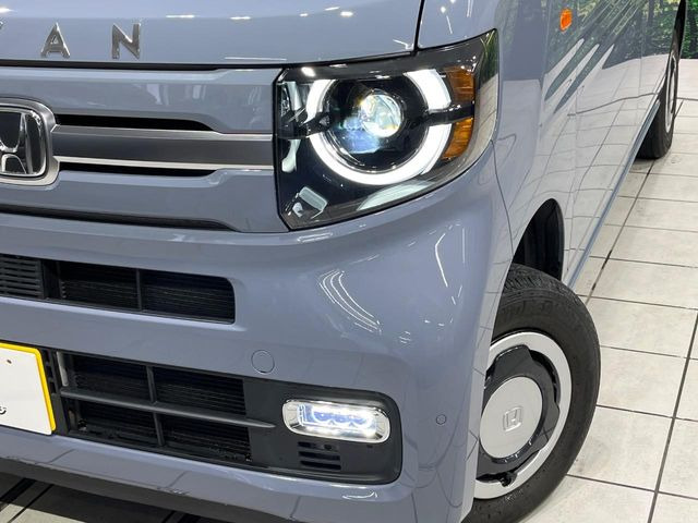 �yLED�w�b�h���C�g�z���V����ԑ��s�����ǍD�Ȏ��E���m�ۂ����S���ĉ^�]�ł��鍂�P�xLED�w�b�h���C�g�𑕔�!�_�����x�������A����d�͂��}�����Ă��܂��B