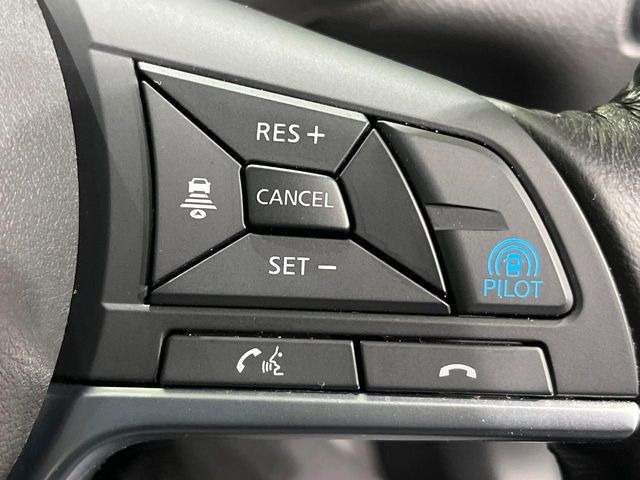 �y�v���p�C���b�g�z�������H�ł̒��������s���y��!!�a�؎��Ə��񑖍s�̃V�[���ŁA�A�N�Z���E�u���[�L�E�X�e�A�����O�������Ő��䂵�A�������^�]�̕��S���y�����Ă���܂���