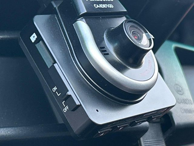 �y�h���C�u���R�[�_�[�z�h���C�u���R�[�_�[����!���s���͂������A������^�]�⎖�̂ɑ��������ہA�f���ŋL�^���A����̃��X�N�ɔ����܂��B���L�^�pSD�J�[�h�͂��q�l�����g�ł��������������K�v������܂��B