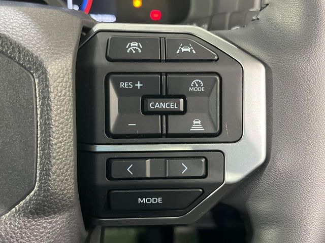 �y���[�_�[�N���[�Y�R���g���[���z�������H�ł̒��������s���y��!!�����ő��x��ۂN���[�Y�R���g���[�����A�Փˌy���V�X�e���ƘA�g���A�O���̎ԗ������m���ĎԊԂ�ۂ悤�ɑ��x���߂��Ă���܂�!!