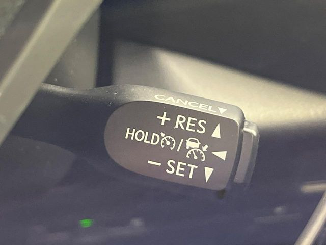 �y���[�_�[�N���[�Y�R���g���[���z�������H�ł̒��������s���y��!!�����ő��x��ۂN���[�Y�R���g���[�����A�Փˌy���V�X�e���ƘA�g���A�O���̎ԗ������m���ĎԊԂ�ۂ悤�ɑ��x���߂��Ă���܂�!!